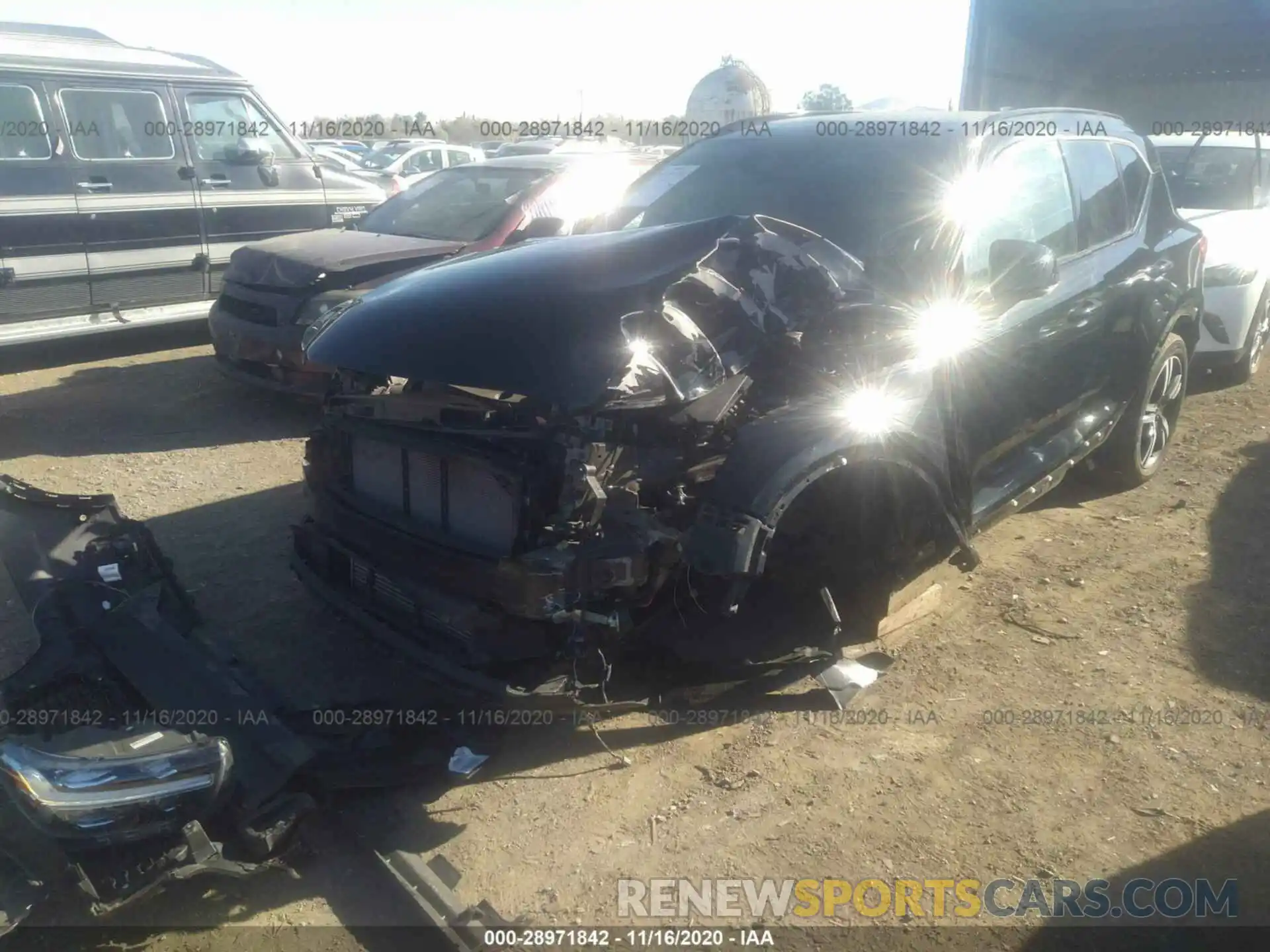 2 Photograph of a damaged car YV4162UM6K2092392 VOLVO XC40 2019