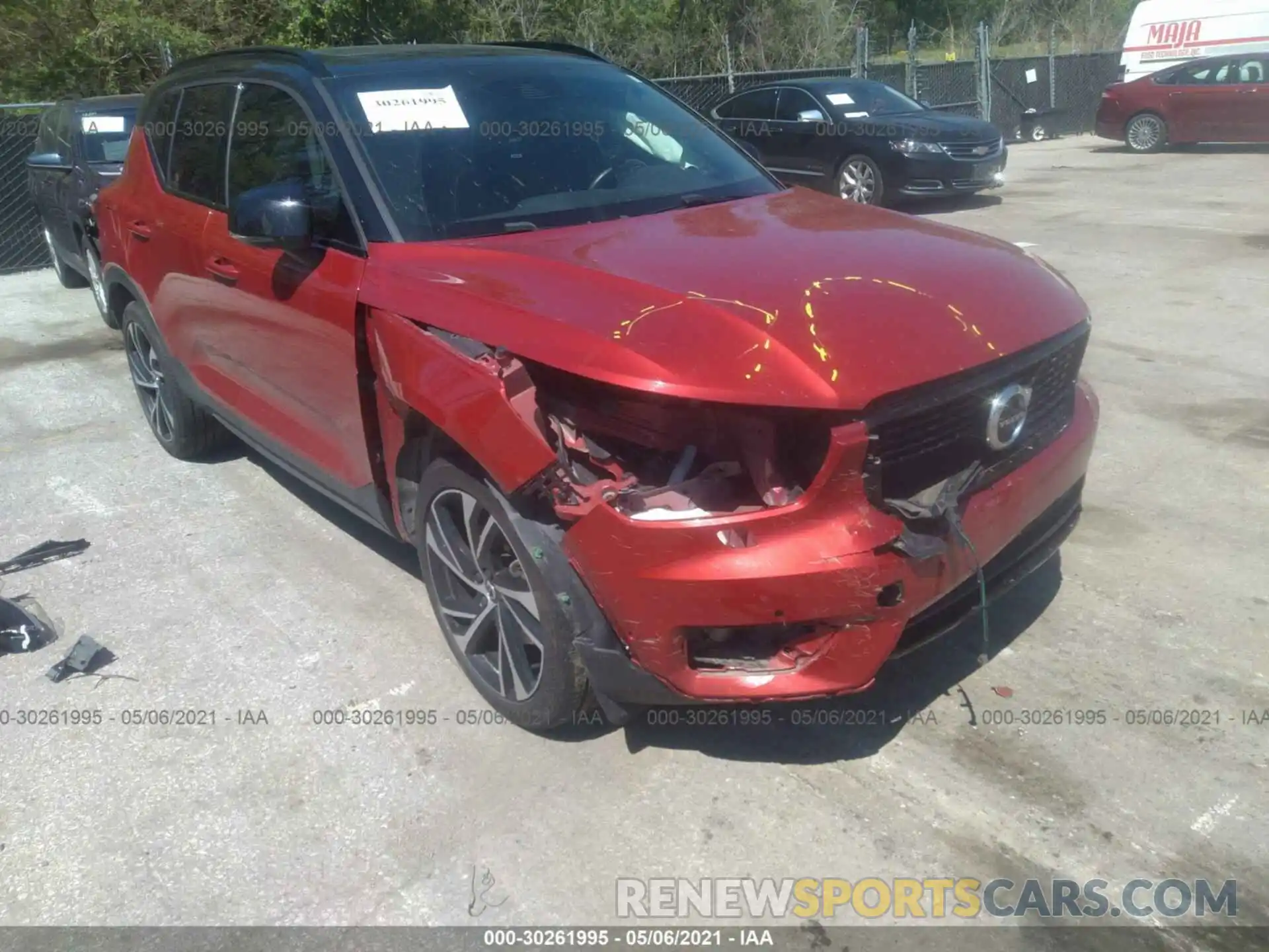 6 Photograph of a damaged car YV4162UM9K2119780 VOLVO XC40 2019