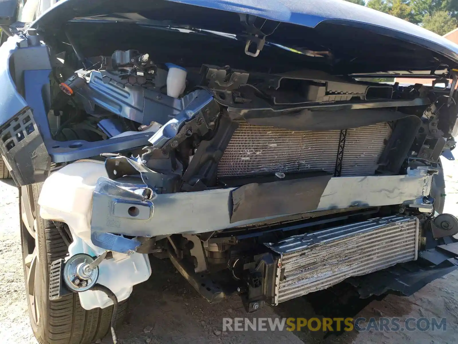 9 Photograph of a damaged car YV4162UMXK2124941 VOLVO XC40 2019