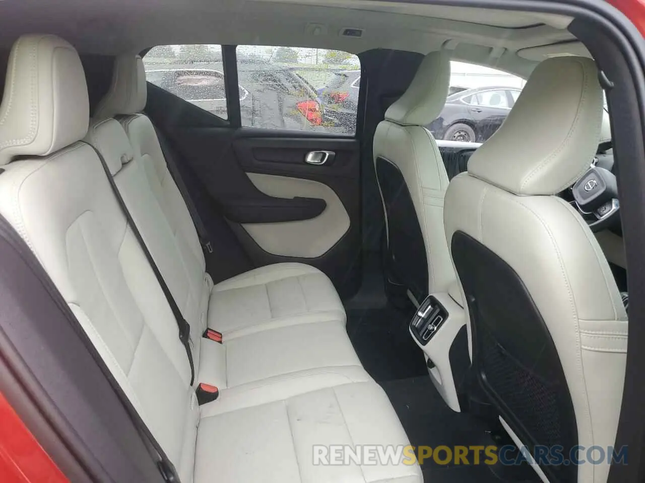 10 Photograph of a damaged car YV4162XZ0K2009577 VOLVO XC40 2019