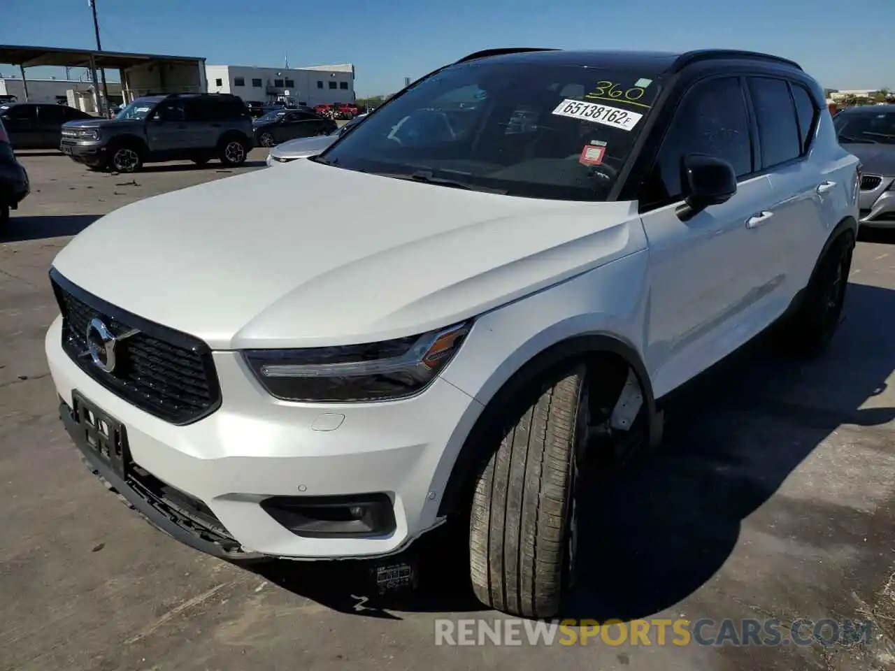 2 Photograph of a damaged car YV4162XZ1K2003349 VOLVO XC40 2019