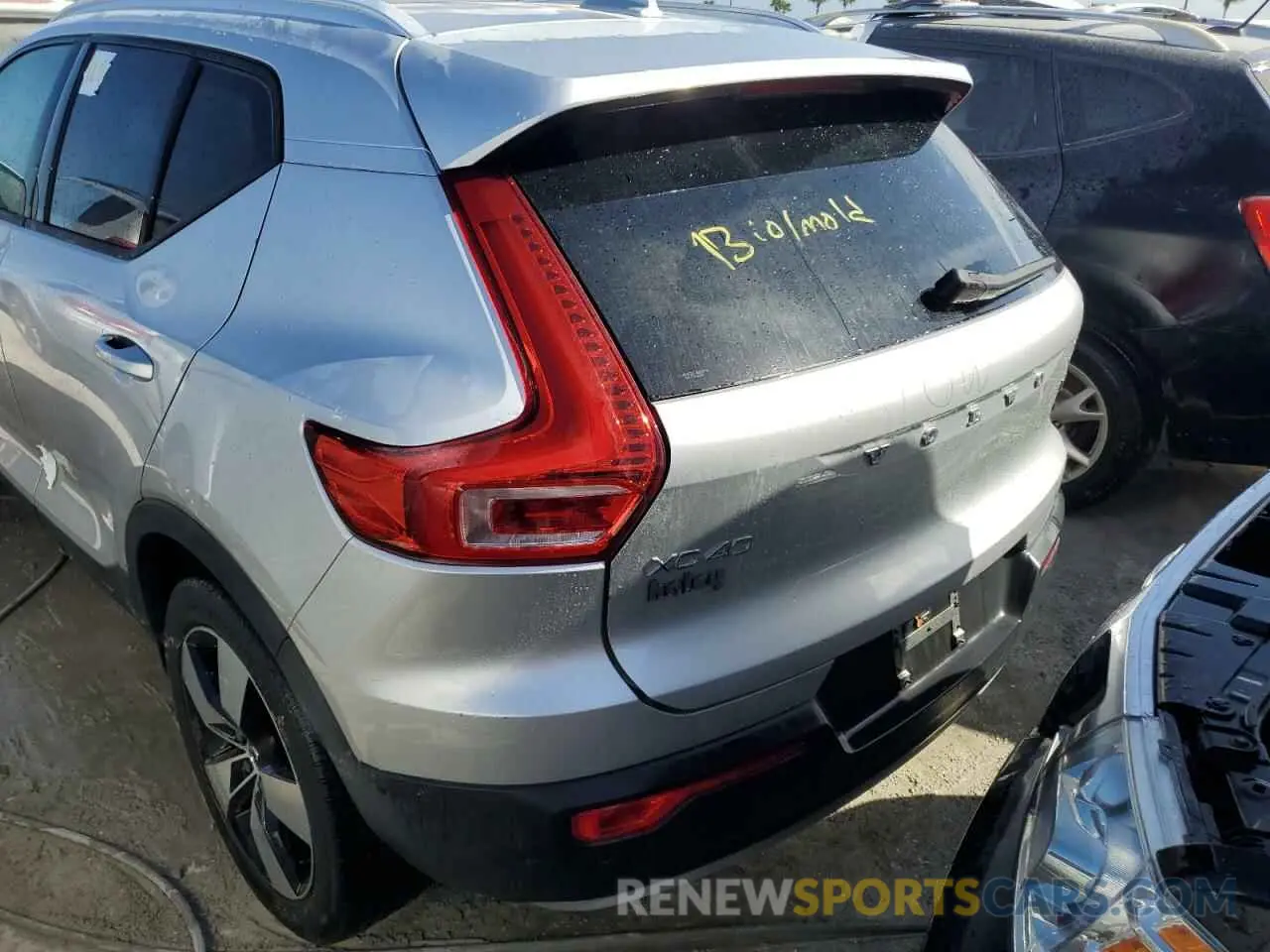6 Photograph of a damaged car YV4162XZ1K2007952 VOLVO XC40 2019