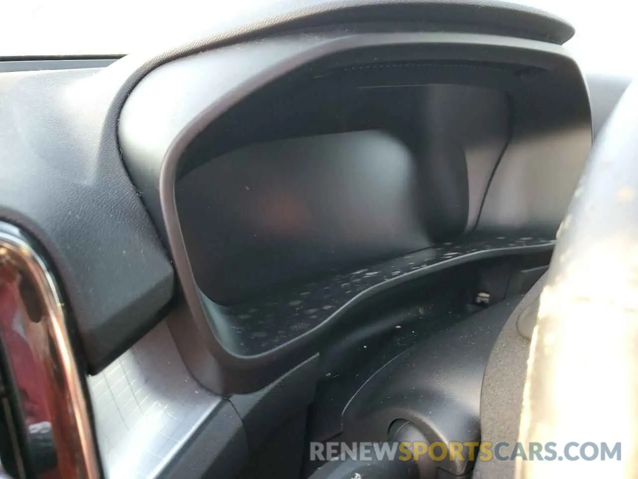 9 Photograph of a damaged car YV4162XZ1K2007952 VOLVO XC40 2019