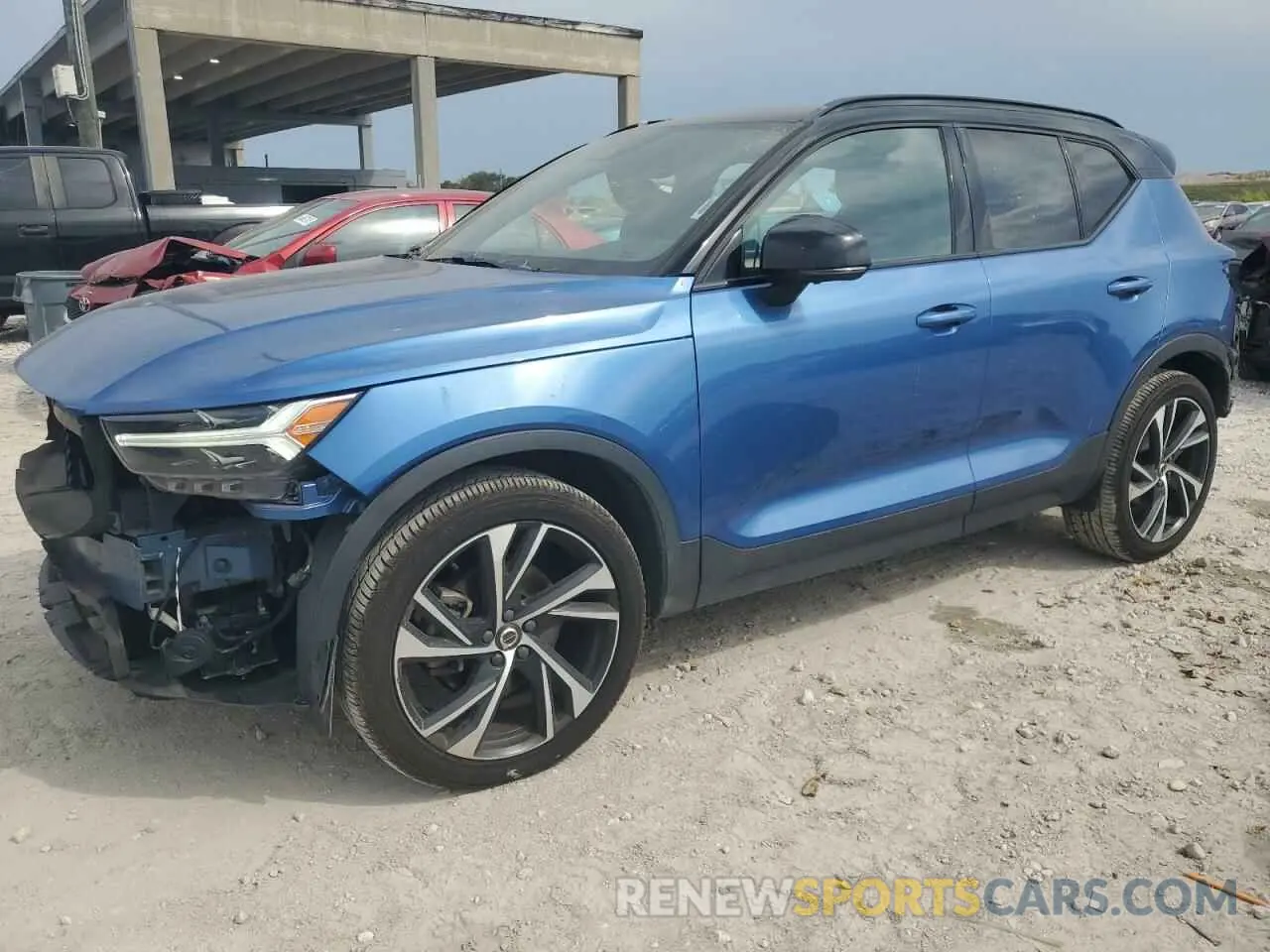 1 Photograph of a damaged car YV4162XZ3K2012800 VOLVO XC40 2019