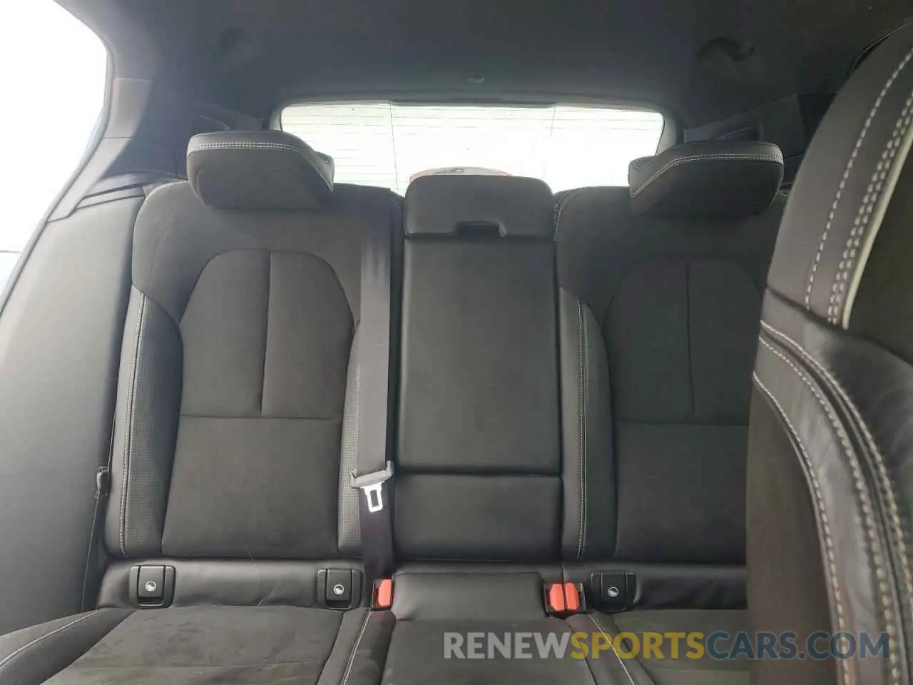 10 Photograph of a damaged car YV4162XZ3K2012800 VOLVO XC40 2019