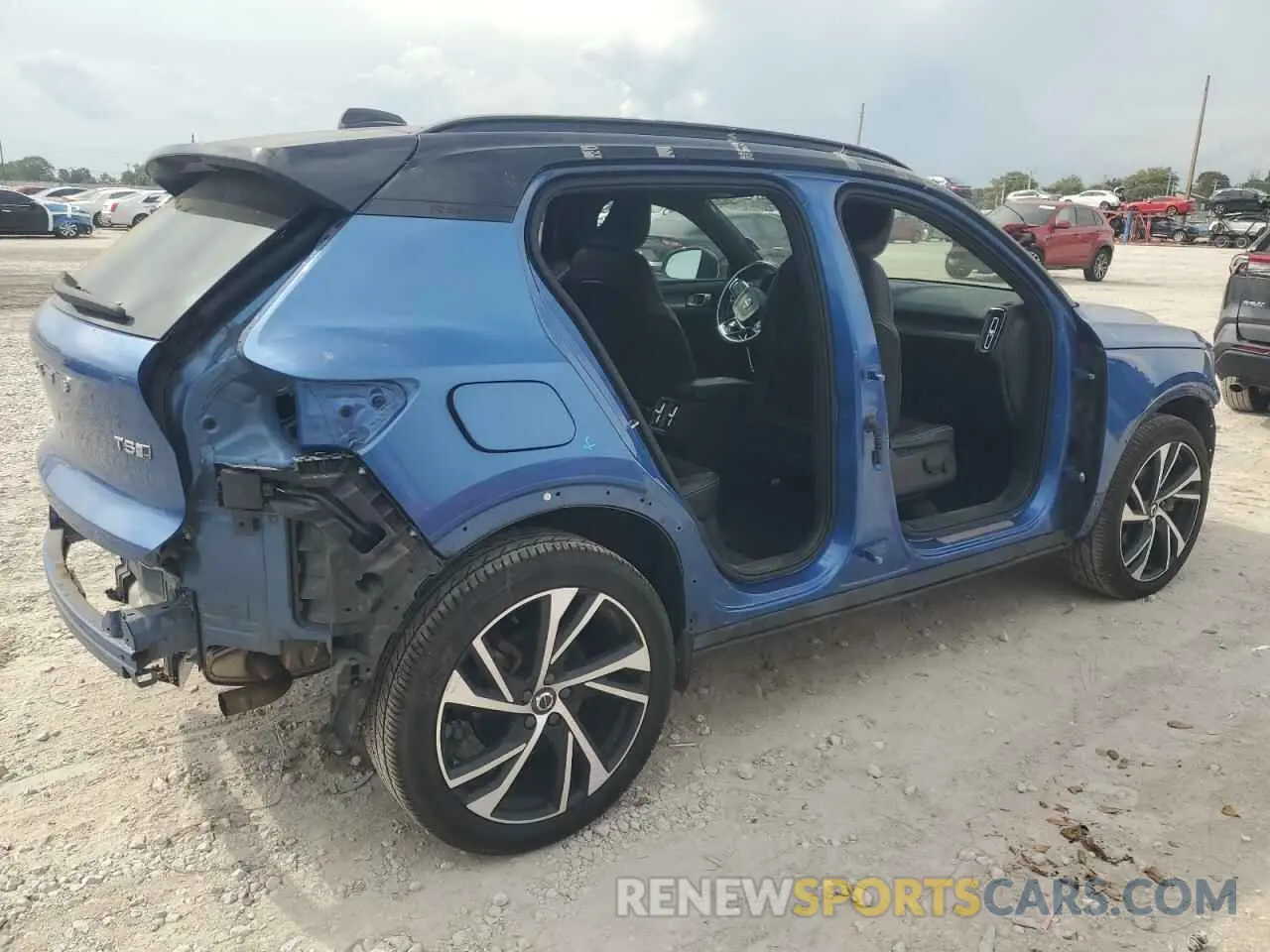 3 Photograph of a damaged car YV4162XZ3K2012800 VOLVO XC40 2019