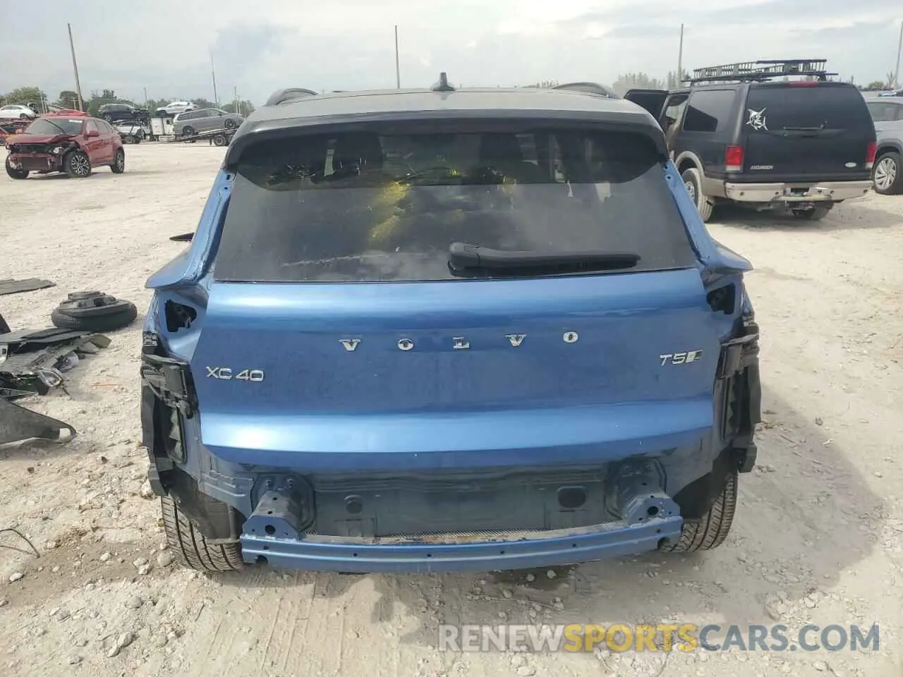 6 Photograph of a damaged car YV4162XZ3K2012800 VOLVO XC40 2019