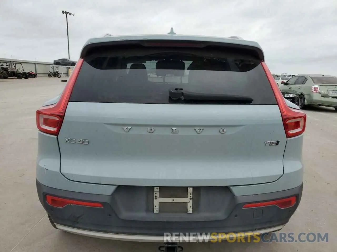 6 Photograph of a damaged car YV4162XZ4K2009954 VOLVO XC40 2019