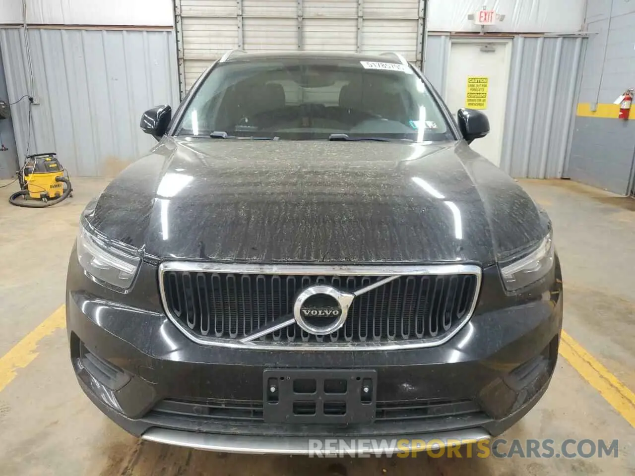 5 Photograph of a damaged car YV4162XZ7K2009012 VOLVO XC40 2019