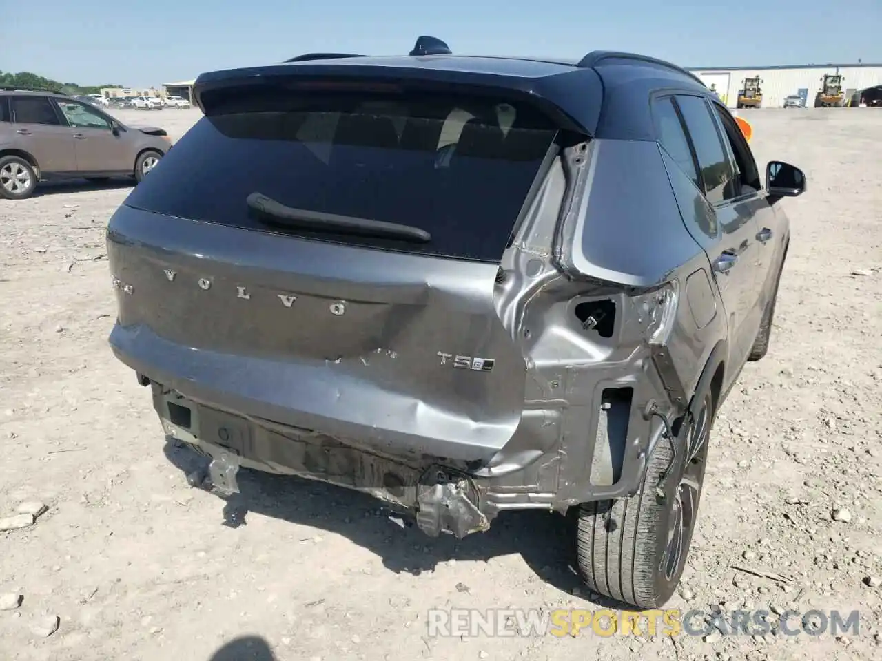 9 Photograph of a damaged car YV4162XZ8K2003347 VOLVO XC40 2019