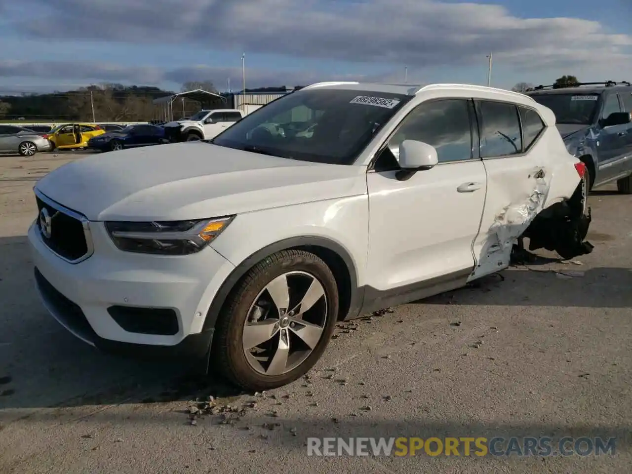 1 Photograph of a damaged car YV4162XZ8K2008001 VOLVO XC40 2019