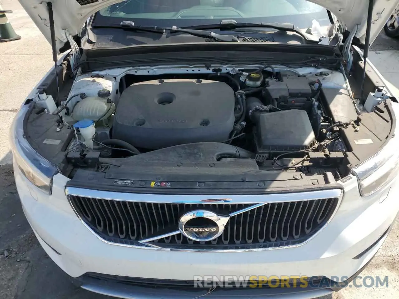 12 Photograph of a damaged car YV4AC2HK3K2068990 VOLVO XC40 2019