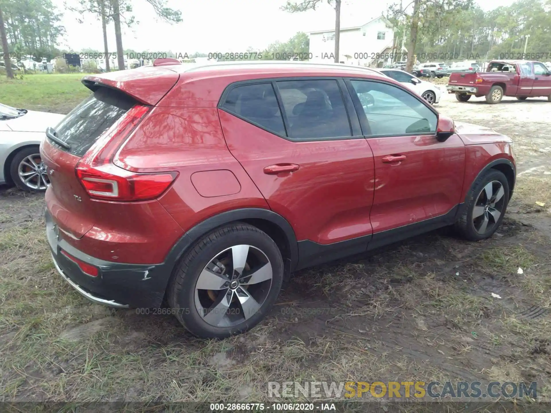 4 Photograph of a damaged car YV4AC2HK9K2055094 VOLVO XC40 2019