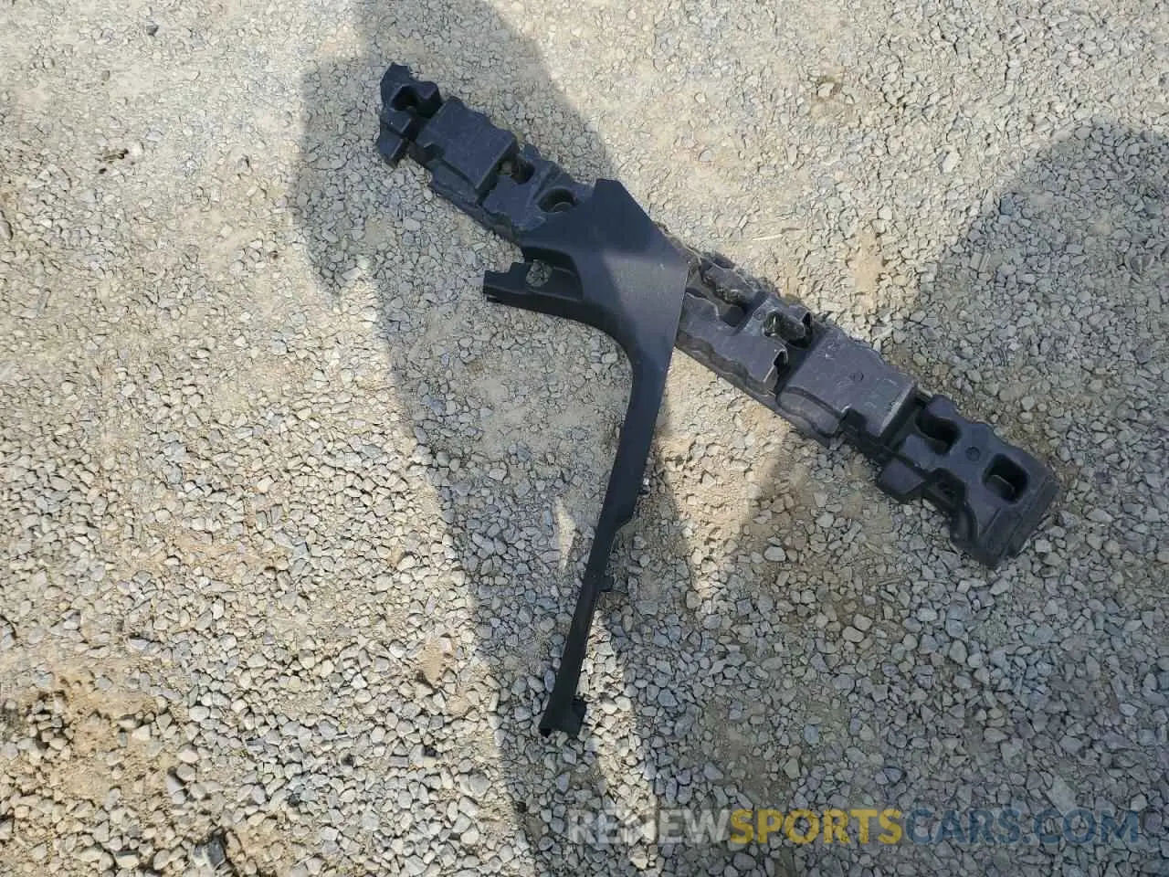 15 Photograph of a damaged car YV4AC2HKXK2055105 VOLVO XC40 2019