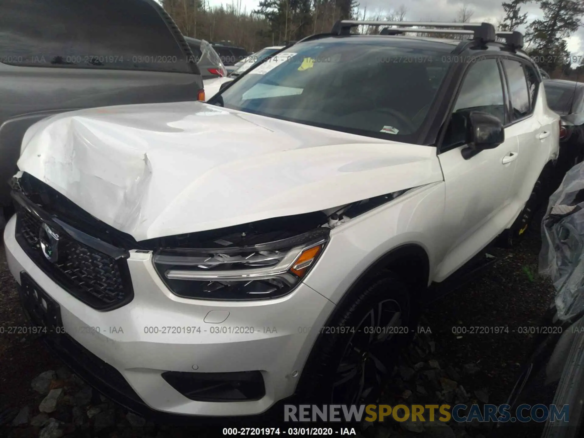 2 Photograph of a damaged car YV4AC2HM0K2123963 VOLVO XC40 2019
