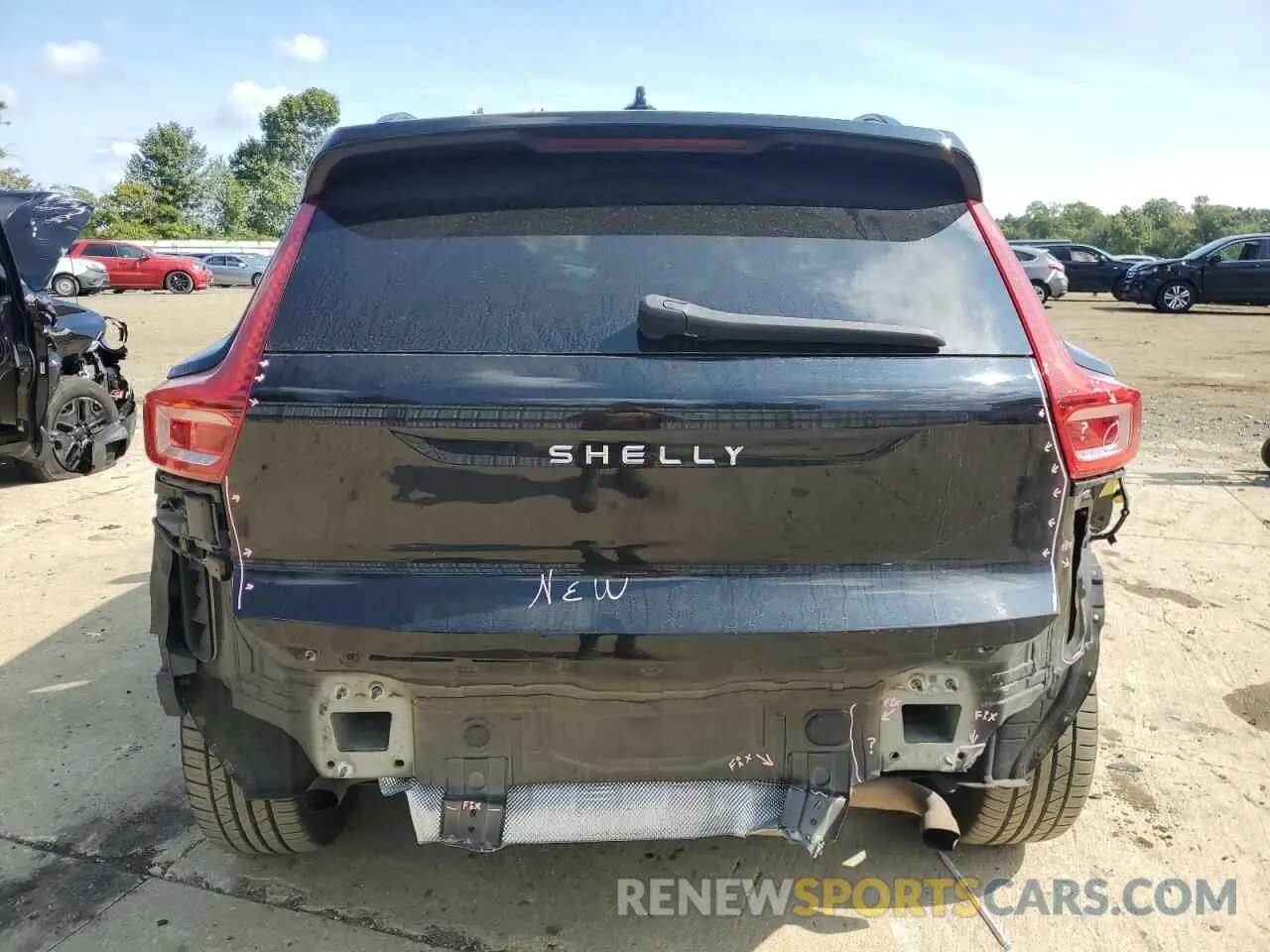 6 Photograph of a damaged car YV4AC2HM5K2045504 VOLVO XC40 2019