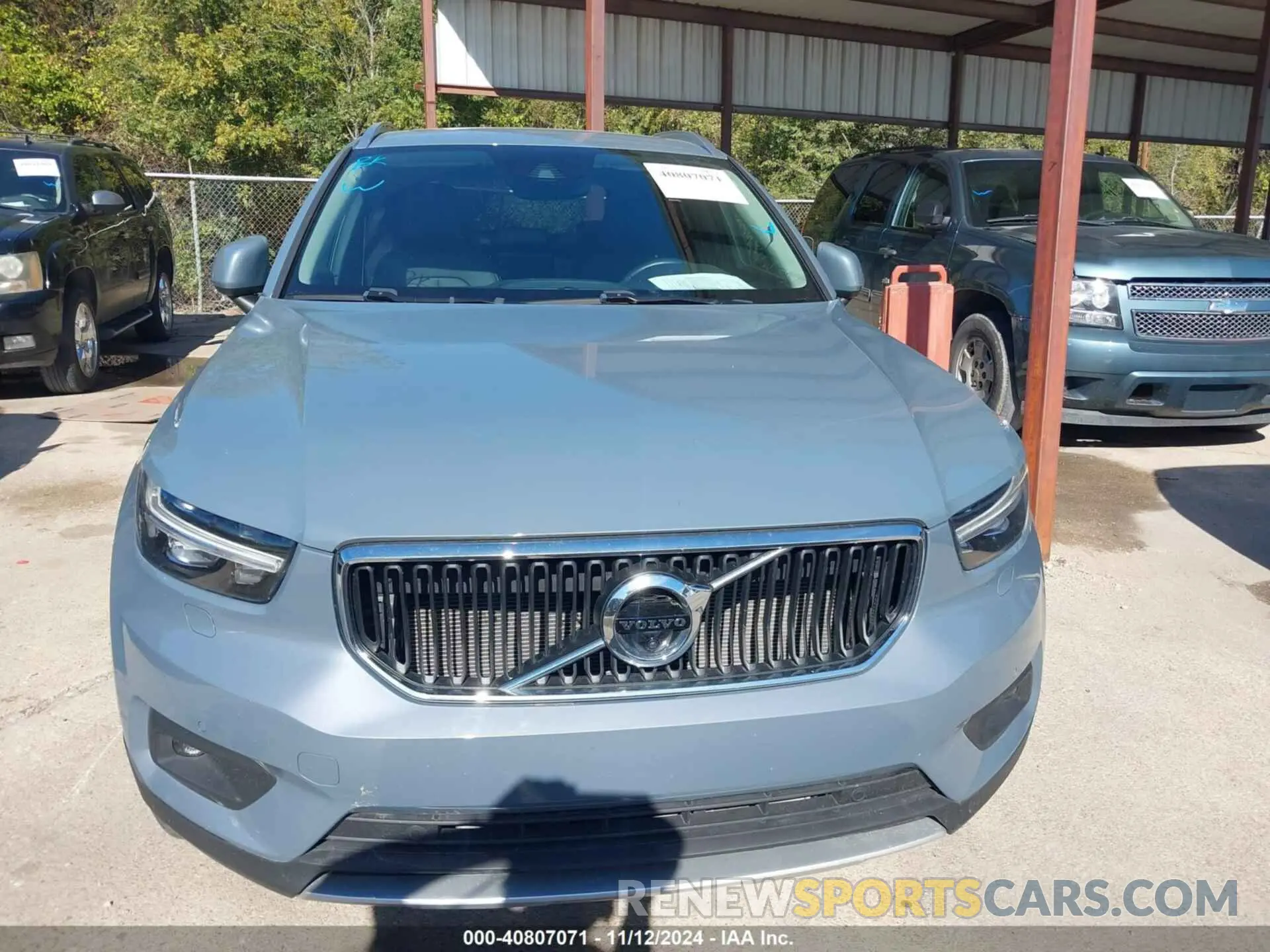 11 Photograph of a damaged car YV4162UK0L2273150 VOLVO XC40 2020