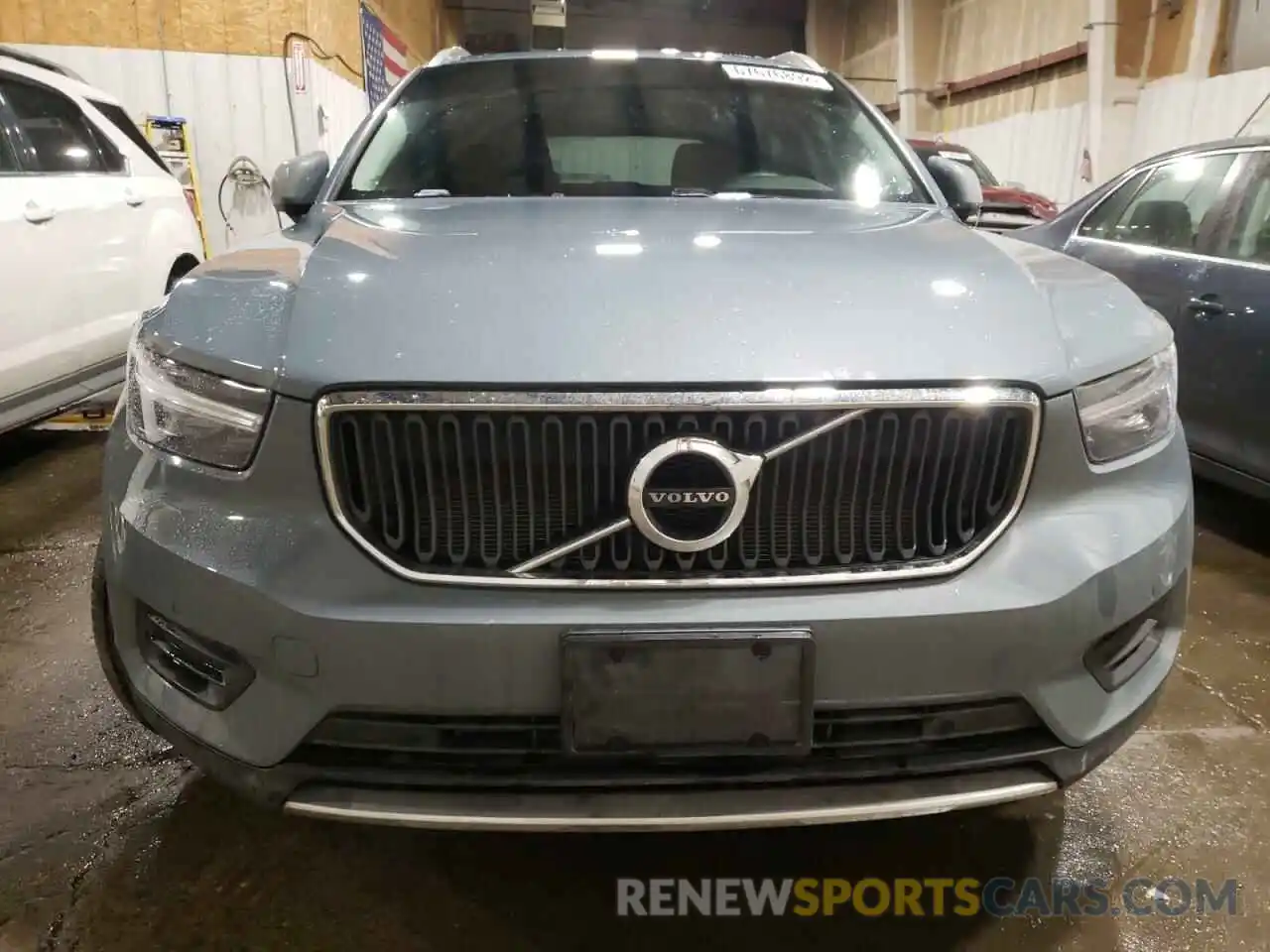 5 Photograph of a damaged car YV4162UK4L2310068 VOLVO XC40 2020