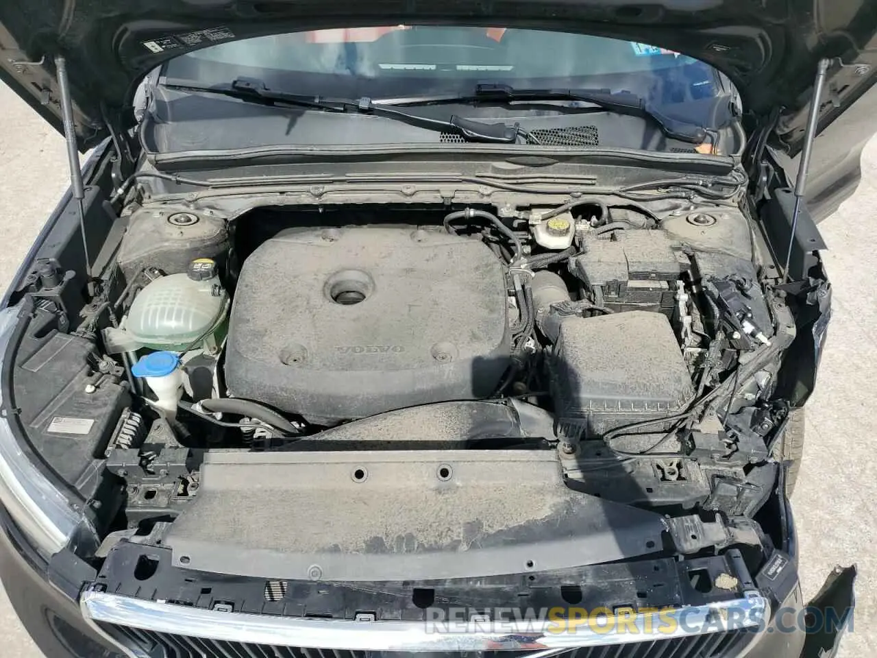 12 Photograph of a damaged car YV4162UK5L2270633 VOLVO XC40 2020
