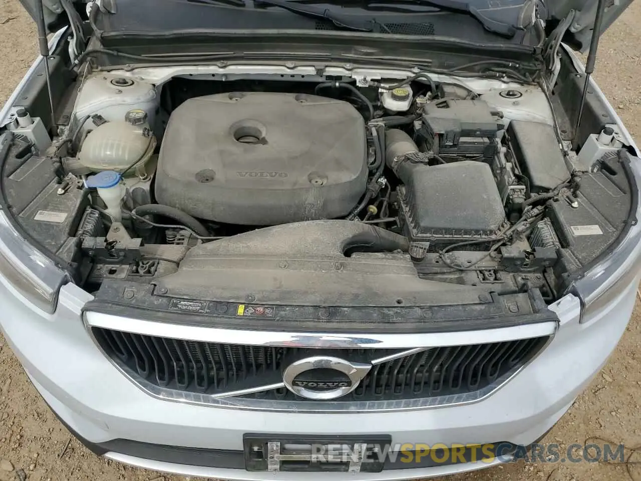 11 Photograph of a damaged car YV4162UK5L2345833 VOLVO XC40 2020