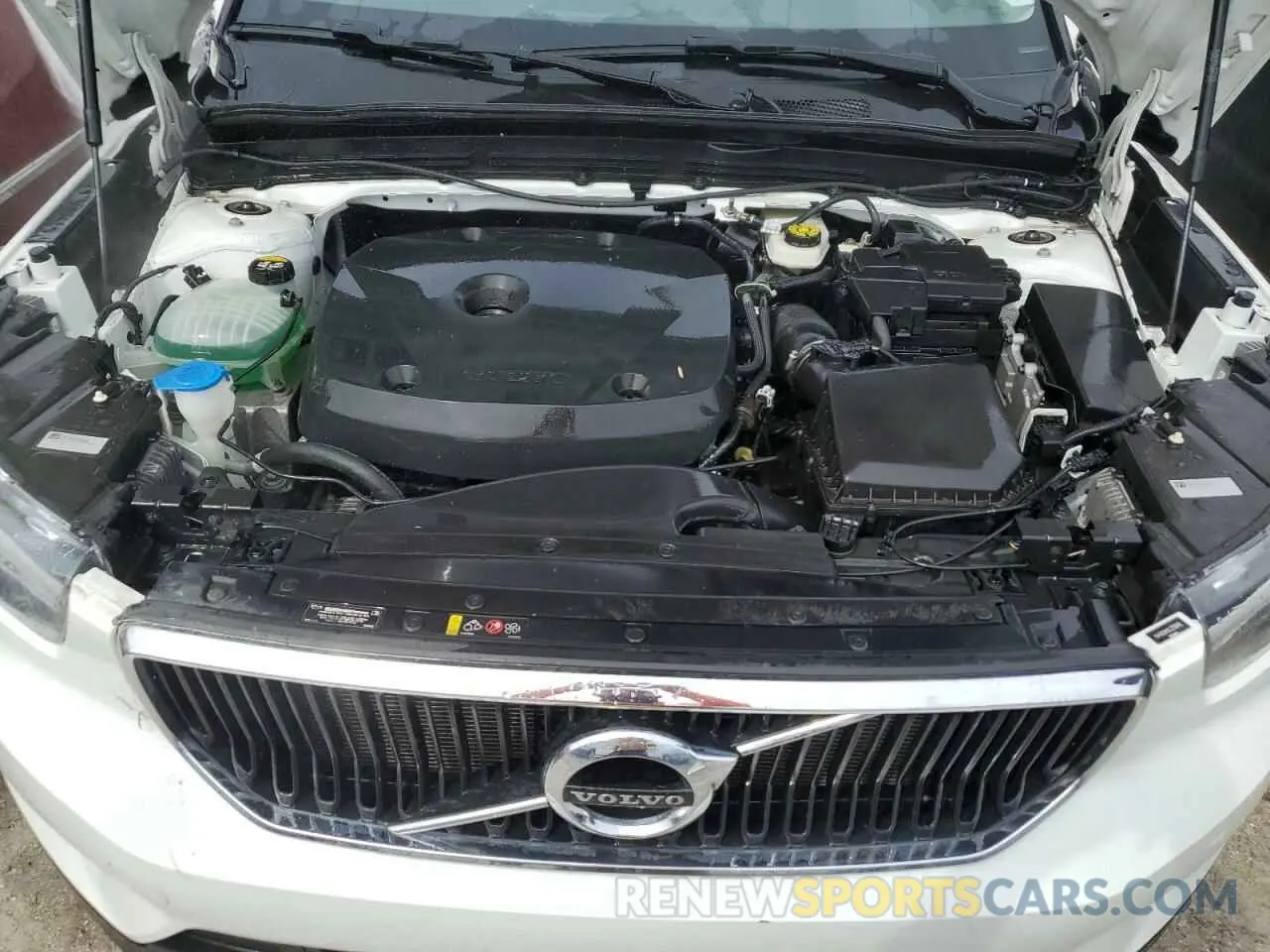 12 Photograph of a damaged car YV4162UK9L2330610 VOLVO XC40 2020