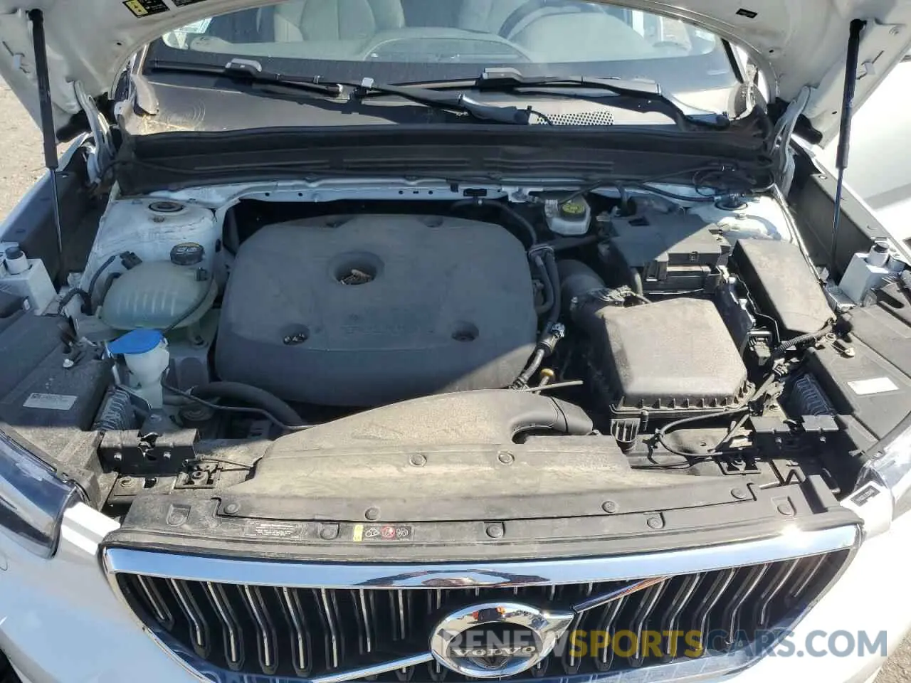 12 Photograph of a damaged car YV4162UL1L2320498 VOLVO XC40 2020