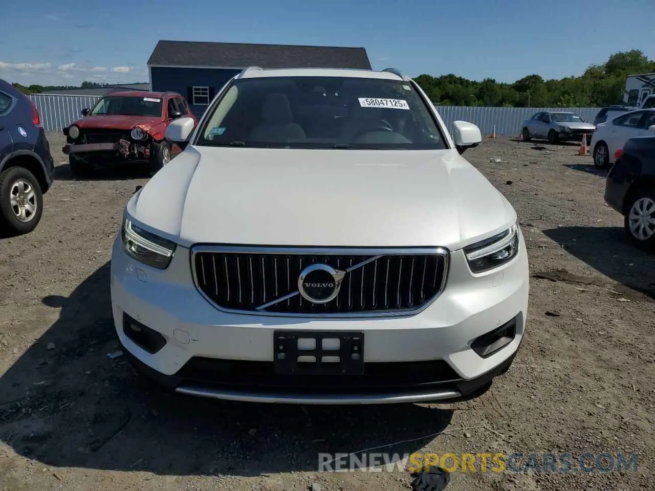 5 Photograph of a damaged car YV4162UL1L2320498 VOLVO XC40 2020