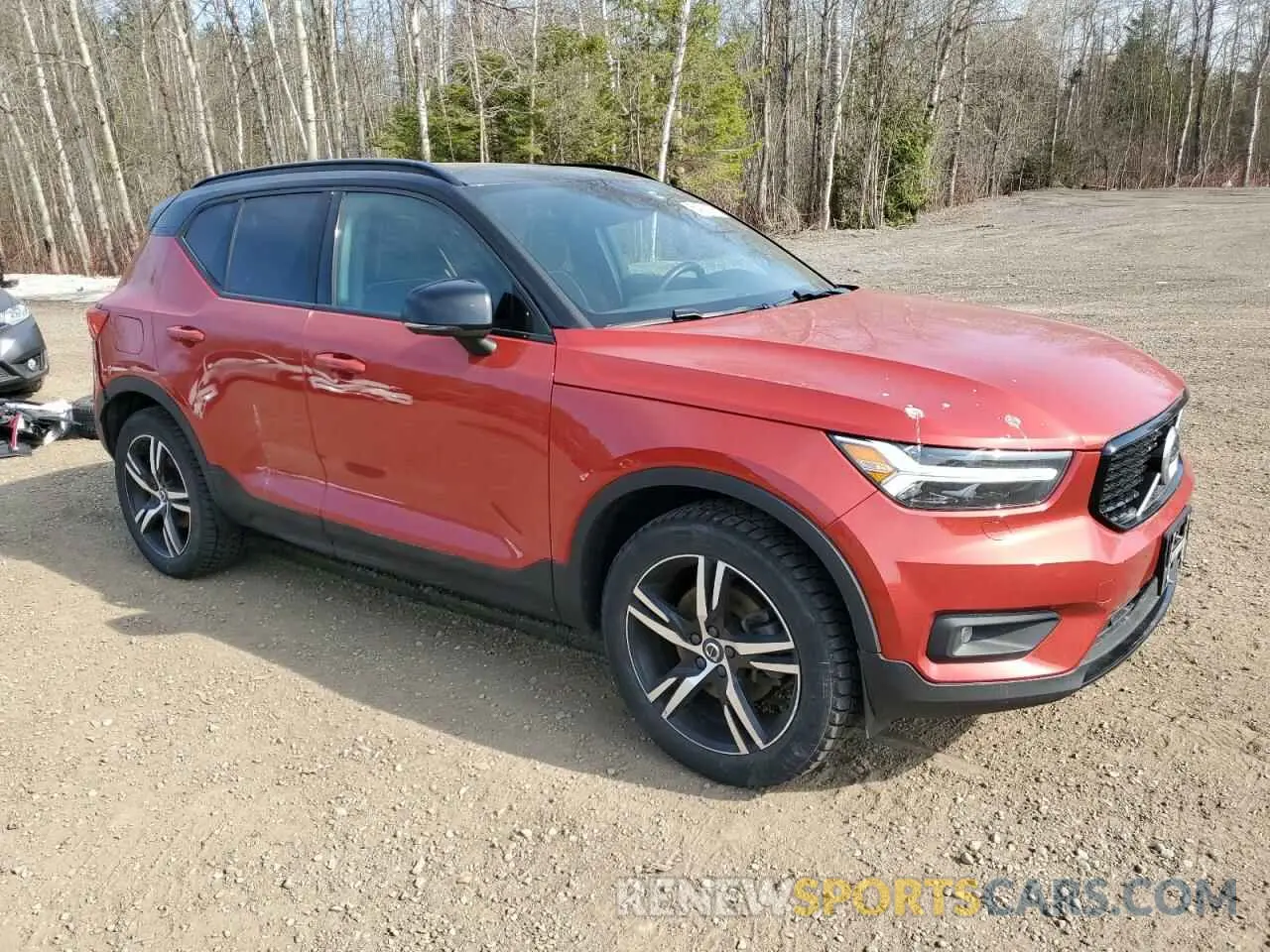 4 Photograph of a damaged car YV4162UM2L2200797 VOLVO XC40 2020