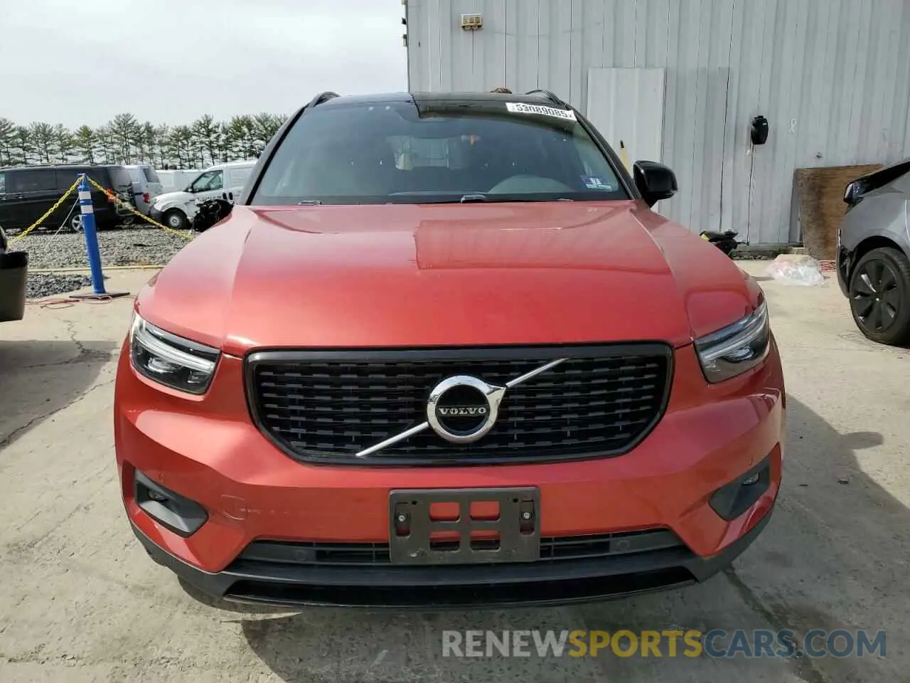 5 Photograph of a damaged car YV4162UM8L2187070 VOLVO XC40 2020