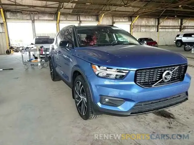 14 Photograph of a damaged car YV4162UM8L2321365 VOLVO XC40 2020