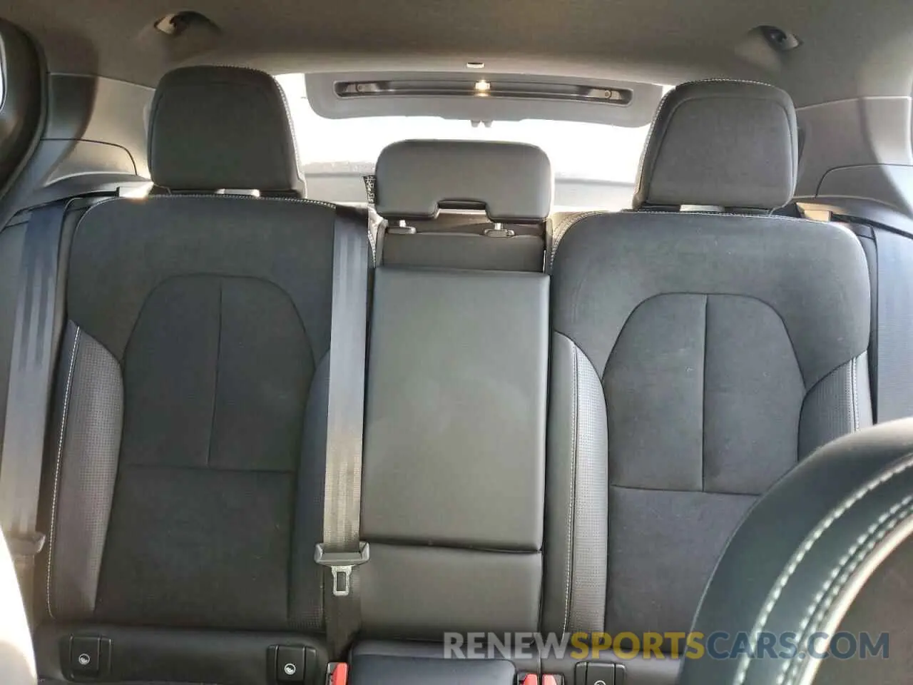 10 Photograph of a damaged car YV4162UMXL2319147 VOLVO XC40 2020