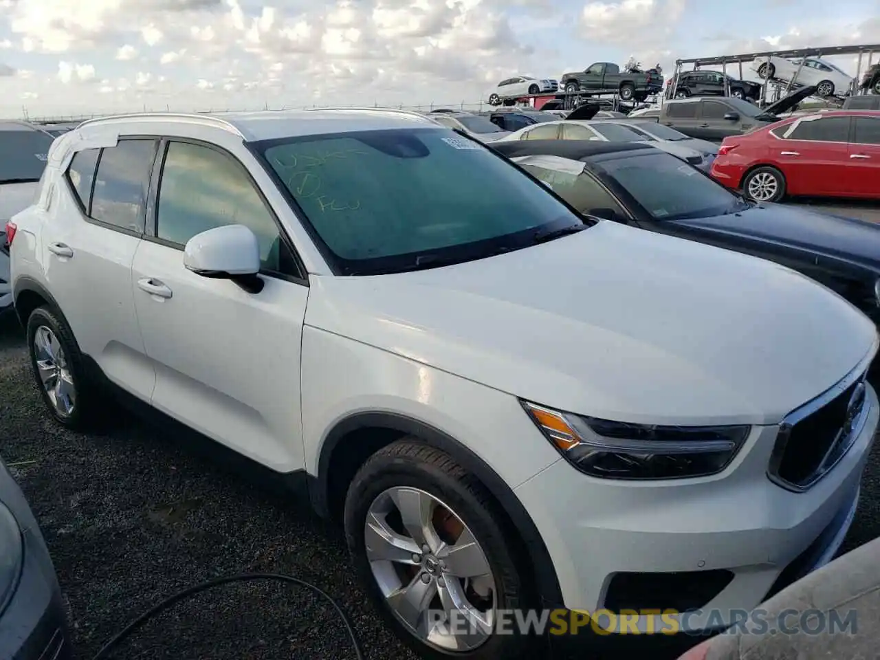 1 Photograph of a damaged car YV4AC2HK1L2224994 VOLVO XC40 2020