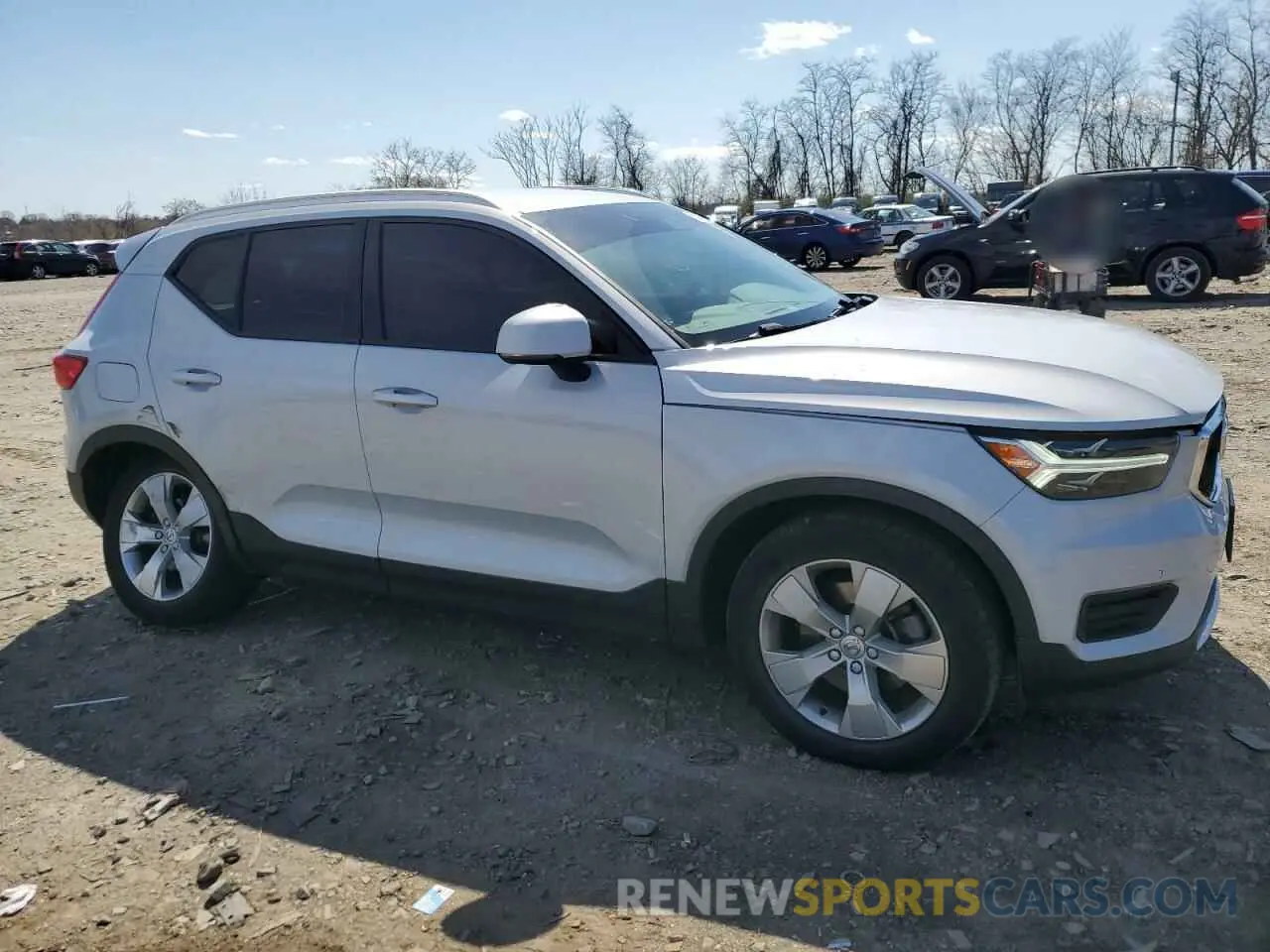 4 Photograph of a damaged car YV4AC2HK4L2338360 VOLVO XC40 2020