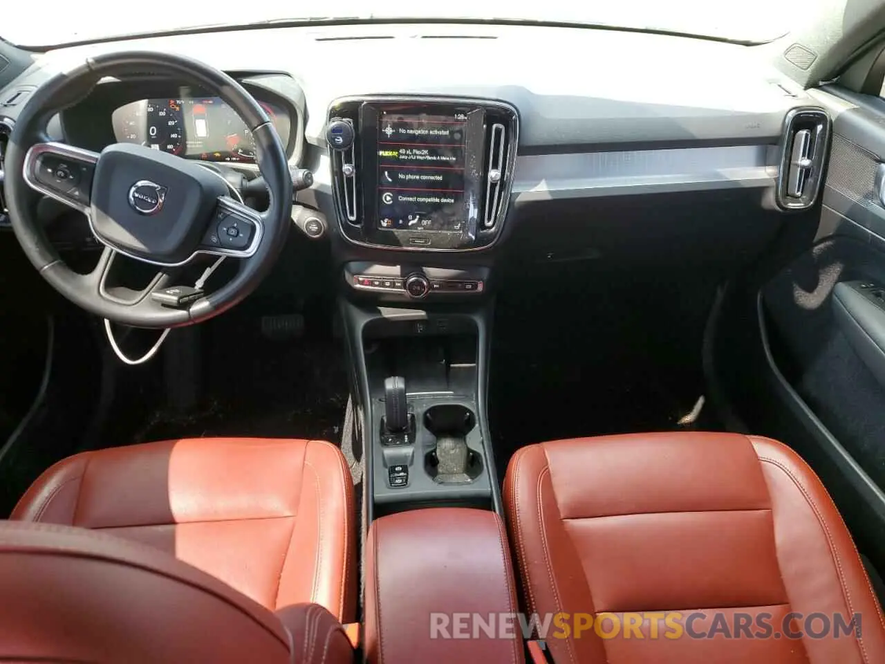 8 Photograph of a damaged car YV4AC2HK4L2338360 VOLVO XC40 2020