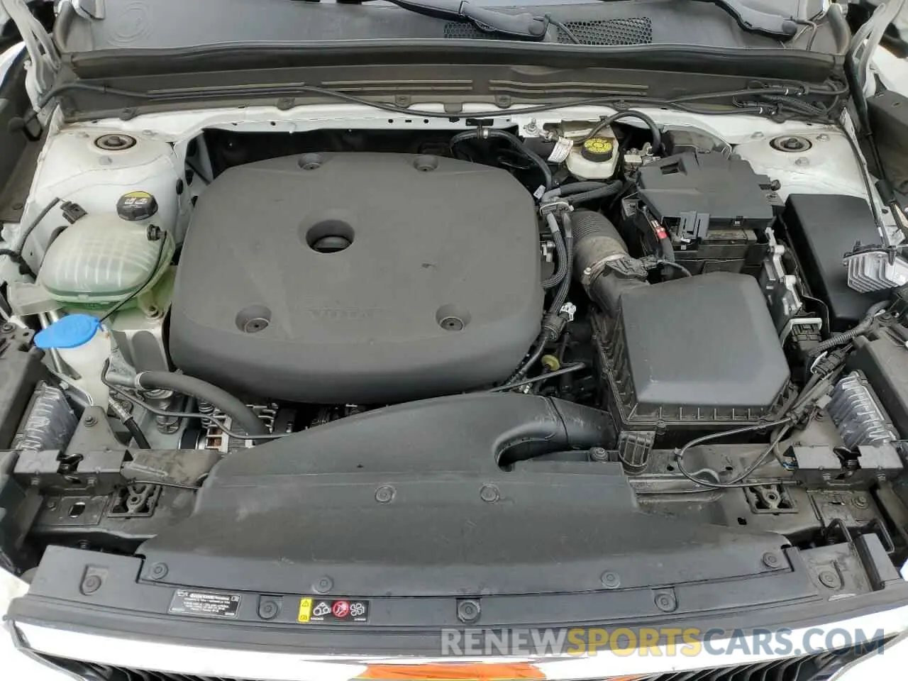 12 Photograph of a damaged car YV4AC2HK6L2247669 VOLVO XC40 2020