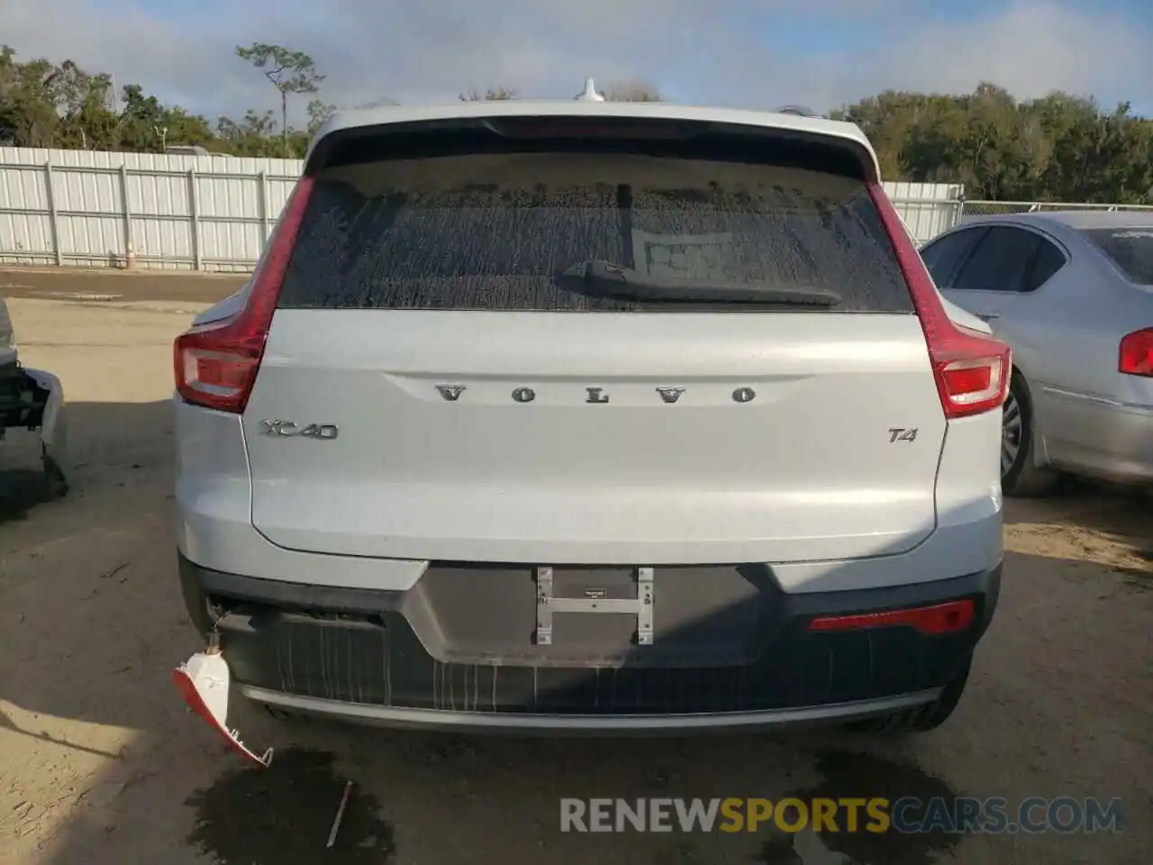 6 Photograph of a damaged car YV4AC2HK7L2301707 VOLVO XC40 2020