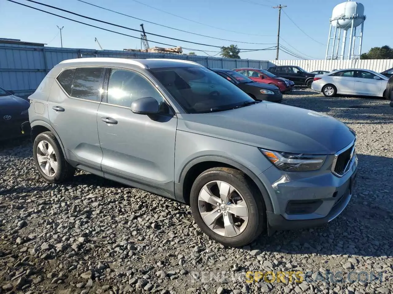 4 Photograph of a damaged car YV4AC2HK8L2210655 VOLVO XC40 2020