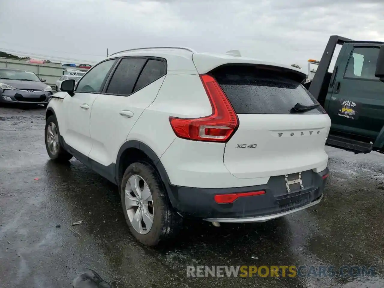 3 Photograph of a damaged car YV4AC2HK9L2278446 VOLVO XC40 2020