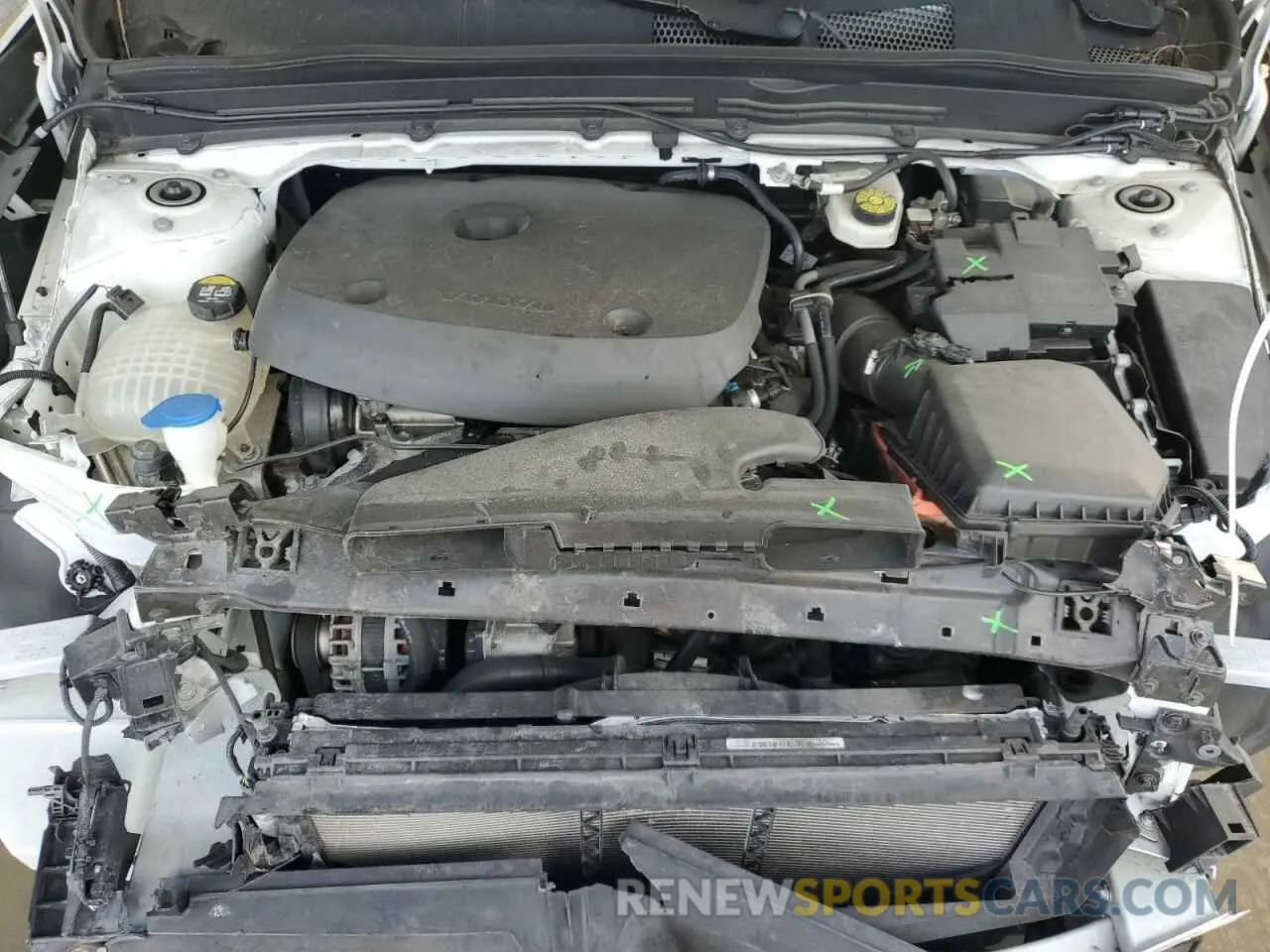 12 Photograph of a damaged car YV4AC2HL9L2240921 VOLVO XC40 2020