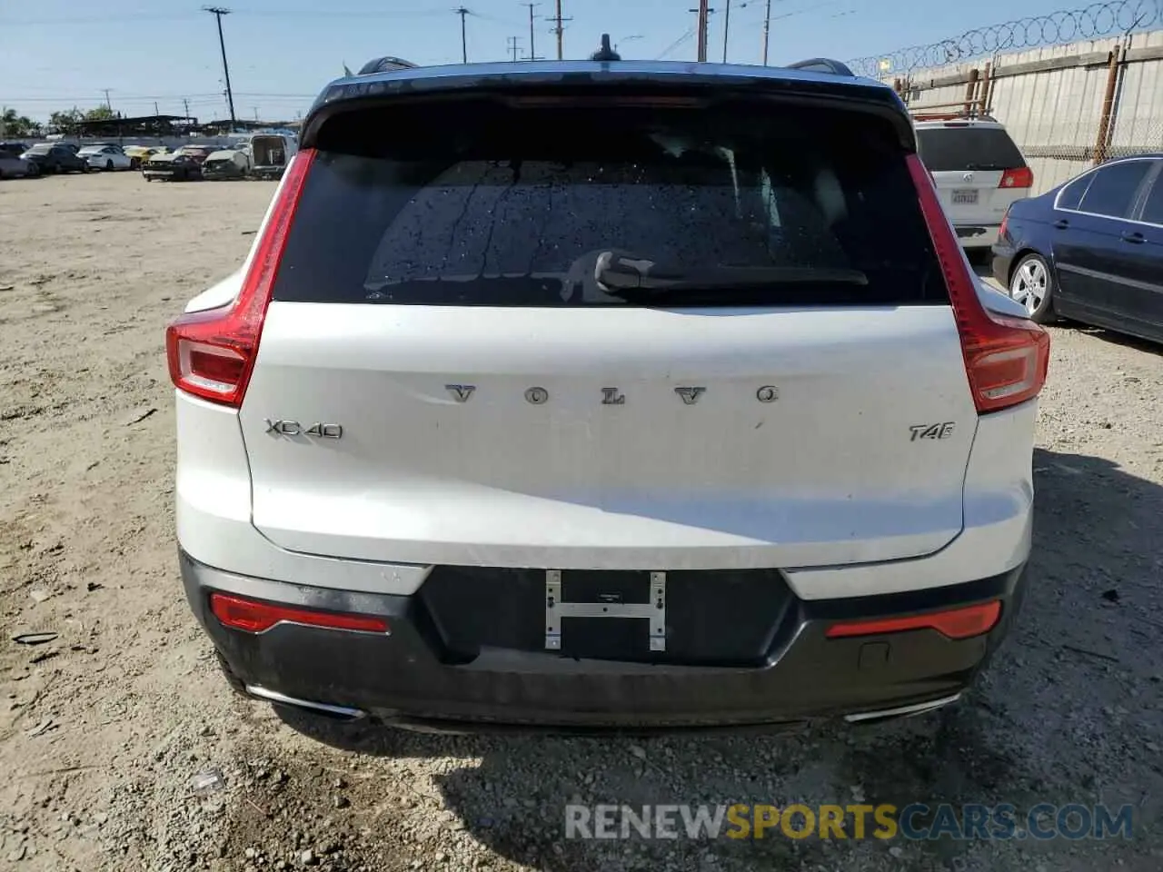 6 Photograph of a damaged car YV4AC2HM8L2346253 VOLVO XC40 2020