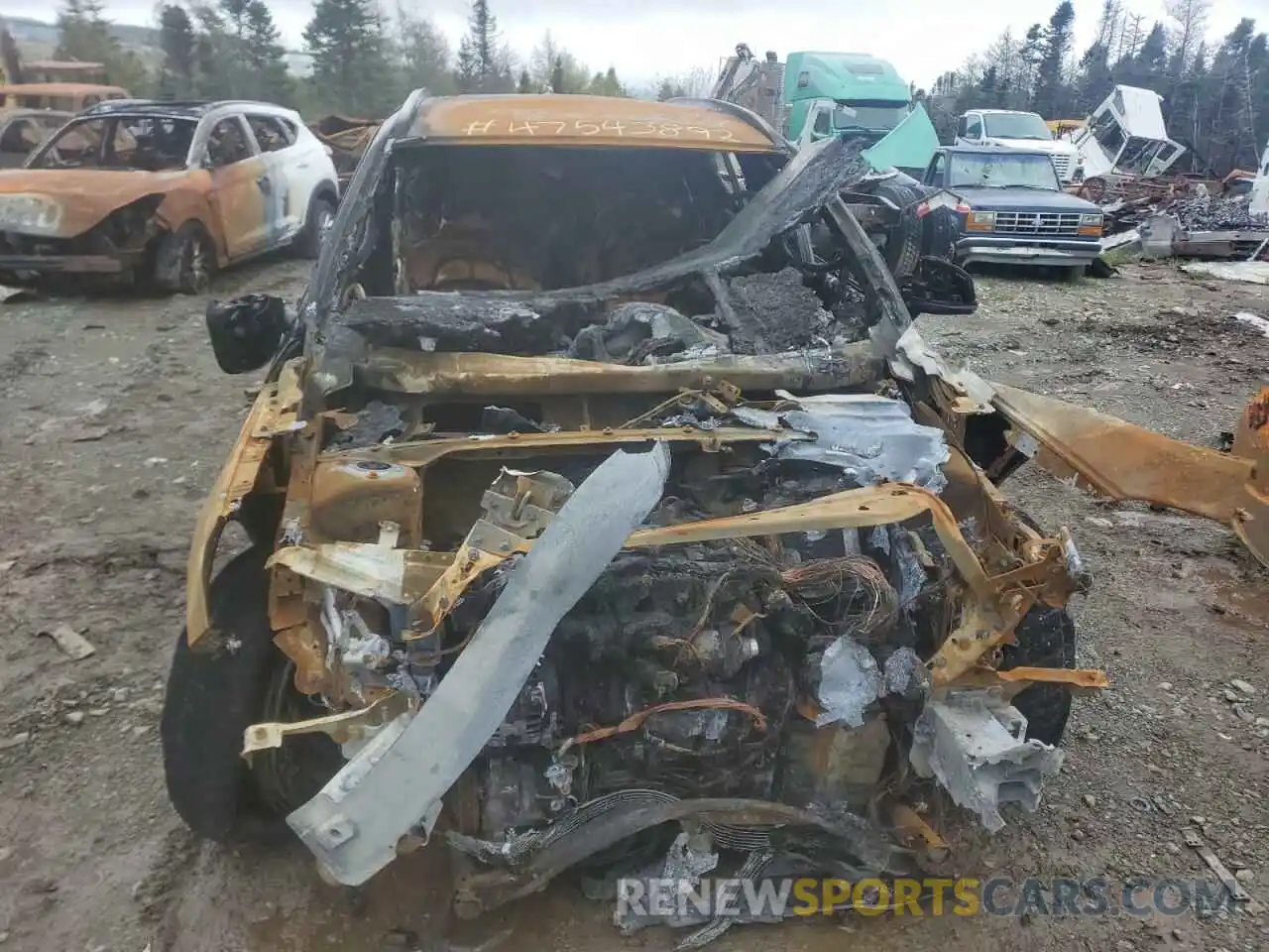 9 Photograph of a damaged car YV4162UK0M2464164 VOLVO XC40 2021