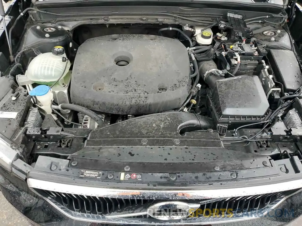 12 Photograph of a damaged car YV4162UK0M2507045 VOLVO XC40 2021
