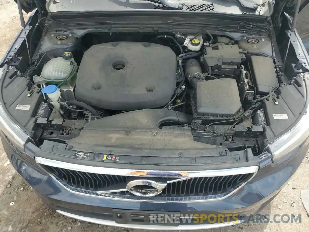 12 Photograph of a damaged car YV4162UK2M2465901 VOLVO XC40 2021