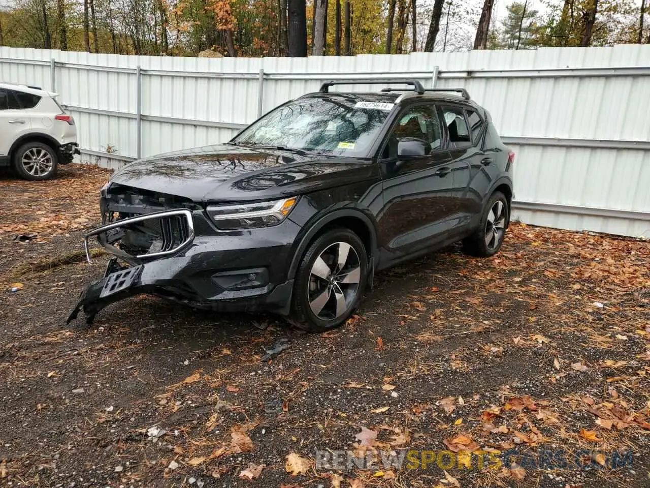 1 Photograph of a damaged car YV4162UK5M2422718 VOLVO XC40 2021