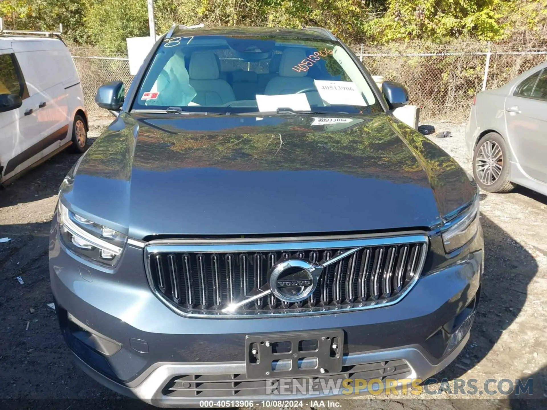 12 Photograph of a damaged car YV4162UL1M2576108 VOLVO XC40 2021