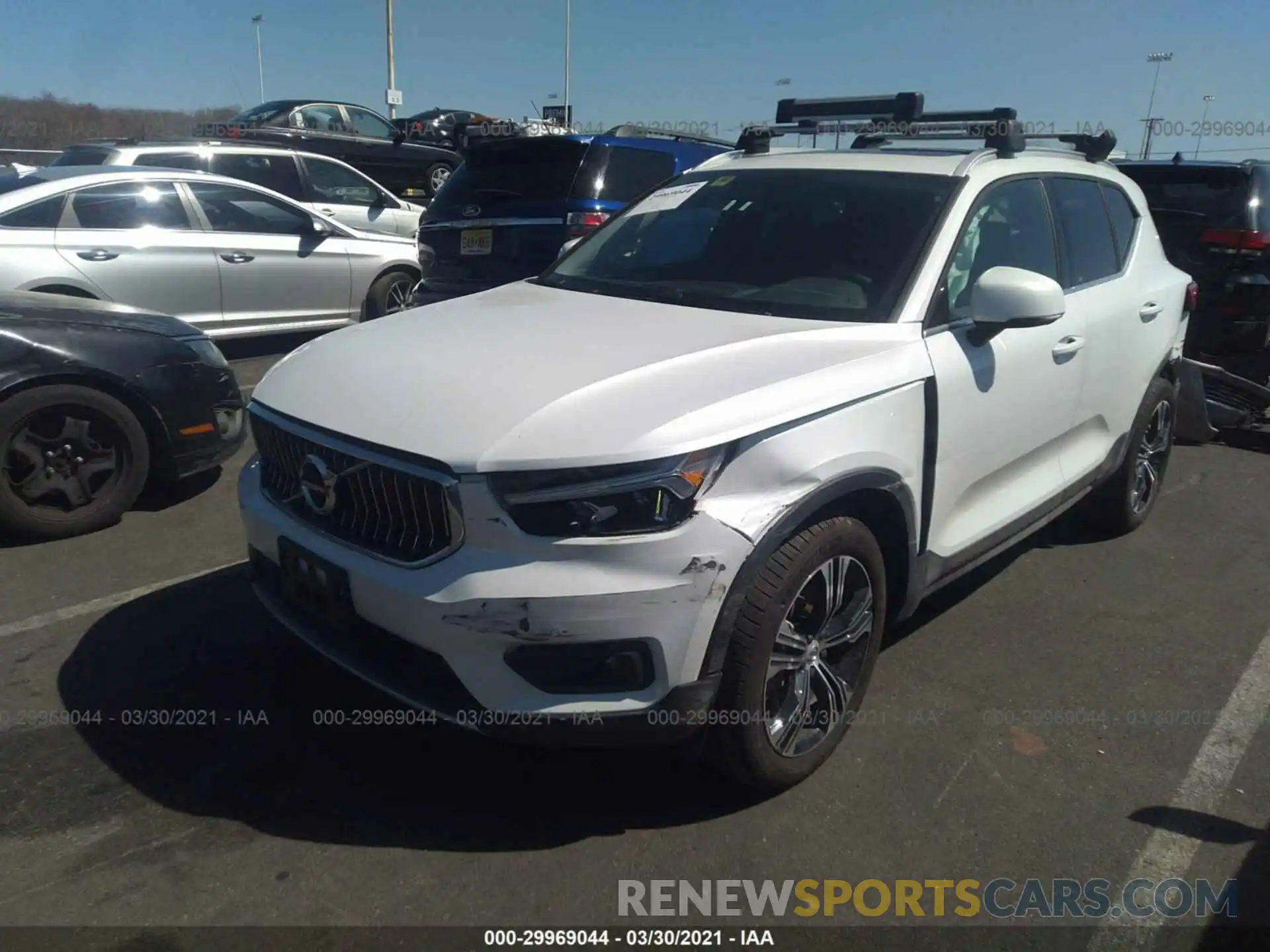 2 Photograph of a damaged car YV4162UL3M2487222 VOLVO XC40 2021