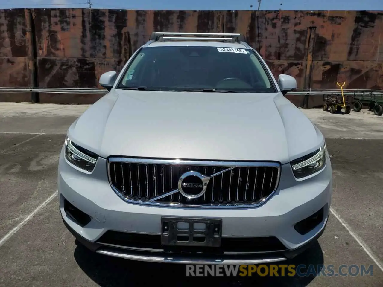 5 Photograph of a damaged car YV4162UL5M2564818 VOLVO XC40 2021