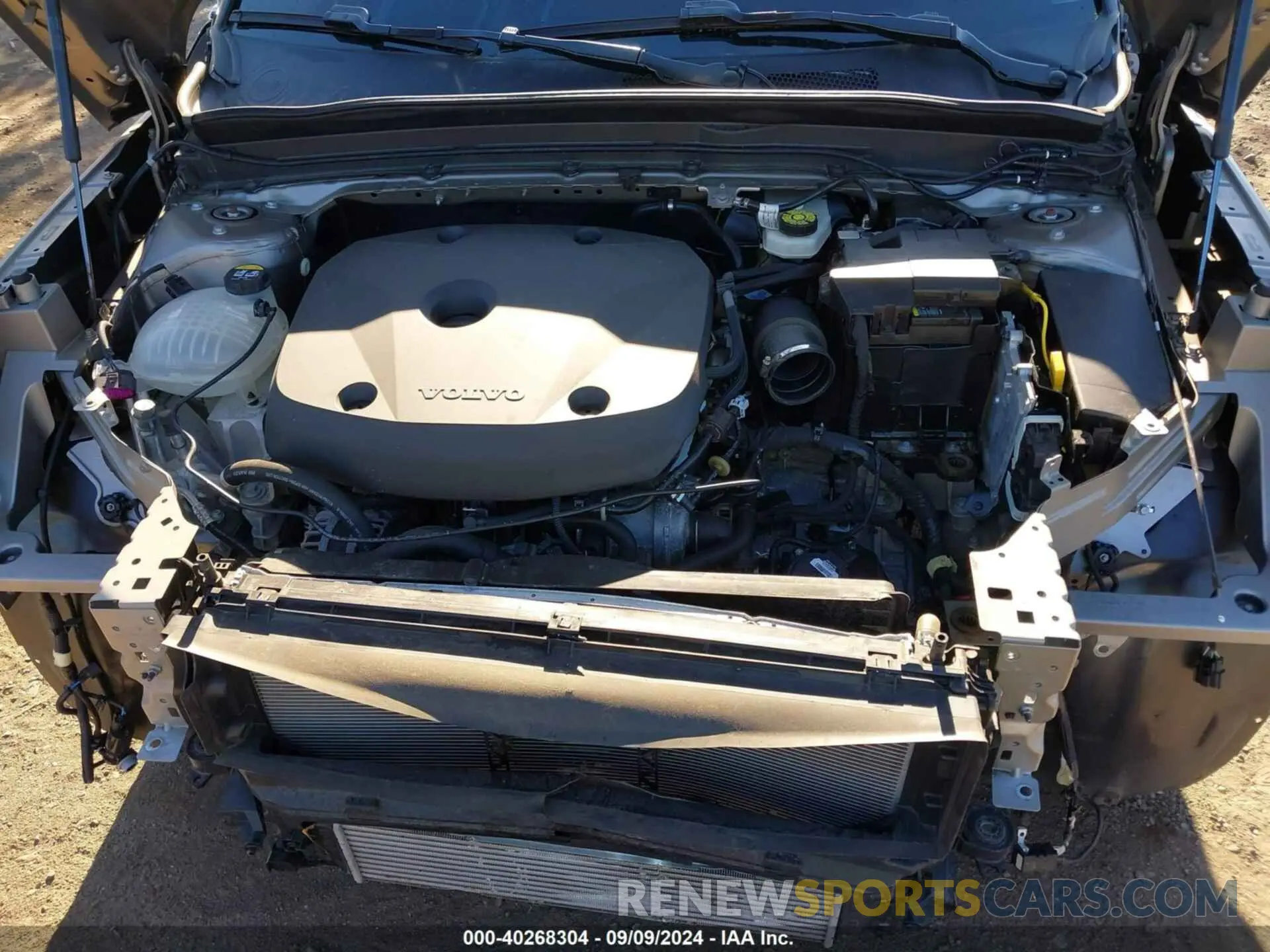 10 Photograph of a damaged car YV4162UL9M2543535 VOLVO XC40 2021