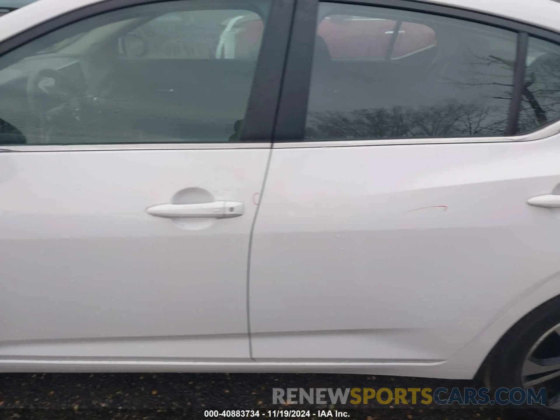 14 Photograph of a damaged car YV4162UM0M2615201 VOLVO XC40 2021