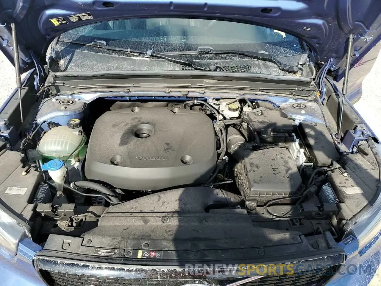 11 Photograph of a damaged car YV4162UM1M2432275 VOLVO XC40 2021